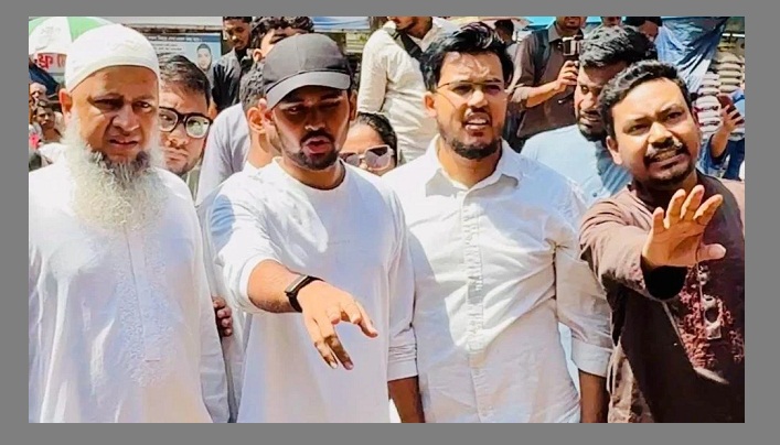 বাংলা সিনেমার মতো ‘ঘটনা ঘটার পরে পুলিশ এসেছে’: আসিফ মাহমুদ
