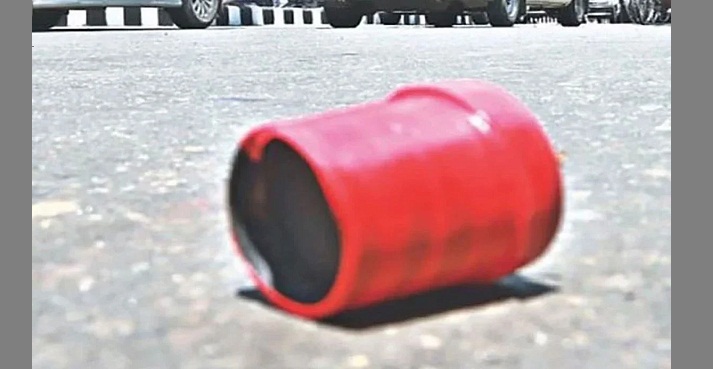 রাজধানীর বিভিন্ন স্থানে ককটেল বিস্ফোরণ
