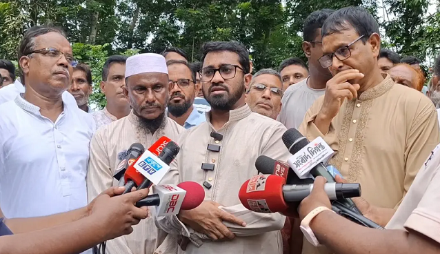 জামায়াতের কারণে বিক্ষোভ মিছিল করার সাহস পাচ্ছে আ.লীগ: রাশেদ খাঁন