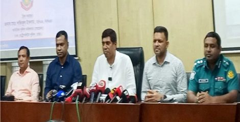 অস্ত্রধারী-চাঁদাবাজদের ছাড় নয় : ডিবি