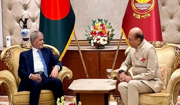 রাষ্ট্রপতির সঙ্গে ভারতীয় হাইকমিশনারের সাক্ষাৎ