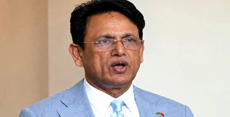 মেধাবীদের হাত ধরেই গড়ে উঠবে আগামীর বাংলাদেশ: শিক্ষামন্ত্রী