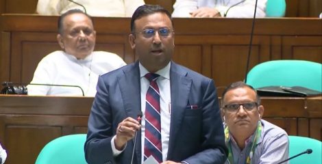 আওয়ামী লীগ নেতাকর্মীদের বিচারে সর্বোচ্চ ব্যবস্থা নেবে সরকার: পররাষ্ট্র প্রতিমন্ত্রী
