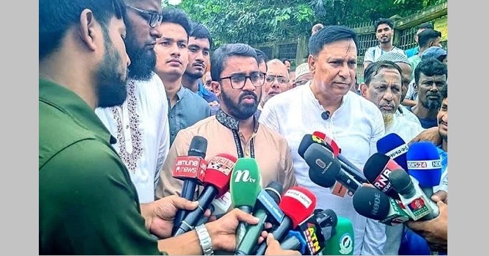 জামায়াতের লং মার্চ অযৌক্তিক হলেও সরকার সহযোগিতা করবে: রাশেদ খাঁন