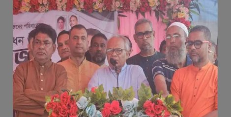বিএনপি মানুষের স্বার্থে ও মানবতার পক্ষে রাজনীতি করে : রিজভী