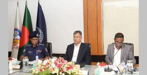 সাইবার অপরাধ দমনে পুলিশের সক্ষমতা বাড়াতে পূর্ণাঙ্গ ইউনিট হচ্ছে: স্বরাষ্ট্রমন্ত্রী