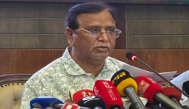 জিরো পয়েন্ট থেকে সদরঘাট পর্যন্ত রাস্তায় হকার বসতে দেওয়া হবে না : ডিএসসিসি প্রশাসক