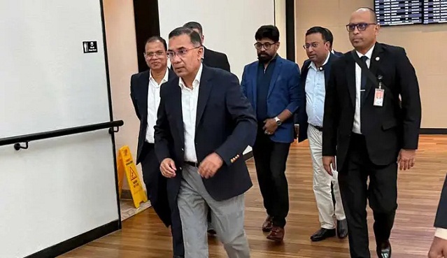 ইস্তাম্বুলে যাত্রাবিরতি শেষে নিউইয়র্কের পথে প্রধানমন্ত্রী