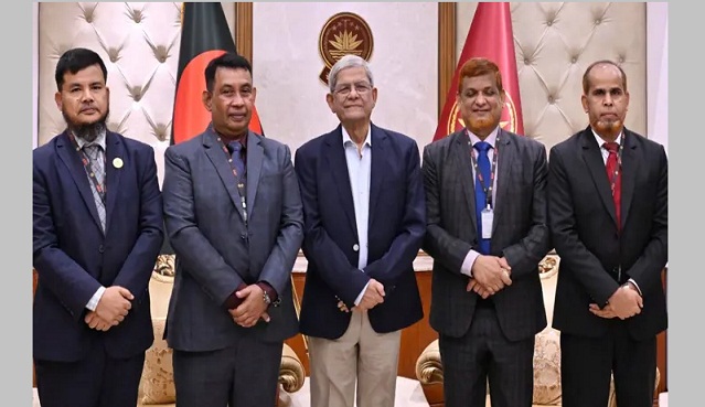 রাসায়নিক সার ও কীটনাশকের যথেচ্ছ ব্যবহার রোধে কৃষকদের সচেতন হতে হবে: রাষ্ট্রপতি