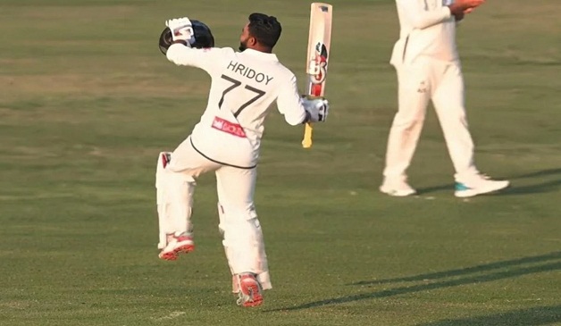 দক্ষিণ আফ্রিকায় হৃদয়ের দুর্দান্ত ডাবল সেঞ্চুরি