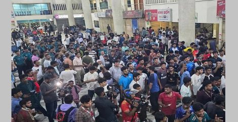রাবি শিক্ষার্থীকে মারধর ও ভাঙচুরের ঘটনায় রেলের তদন্ত কমিটি