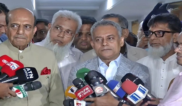 বাংলাদেশ-ভারত অর্থনৈতিক সহযোগিতা জোরদারে ইতিবাচক আলোচনা: সড়ক পরিবহনমন্ত্রী