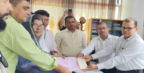 মিষ্টির আসনে উপনির্বাচন, বিএনপির প্রার্থী হিসেবে মনোনয়ন জমা দিলেন এলিজা জামান