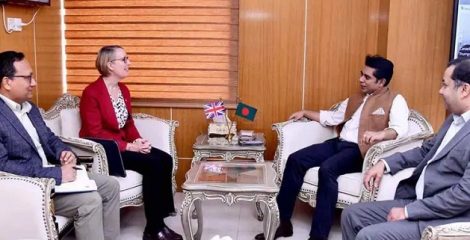 গণমাধ্যমকে নিয়ন্ত্রণ করার কোনো ইচ্ছা সরকারের নেই : তথ্যমন্ত্রী