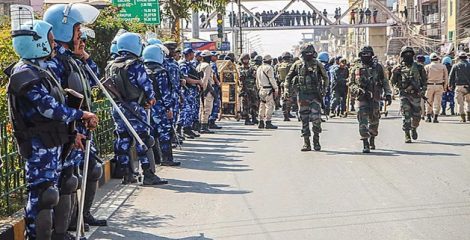 মণিপুরে একের পর এক সহিংসতায় ৯ জনের প্রাণহানি, একাধিক বাড়িতে অগ্নিসংযোগ