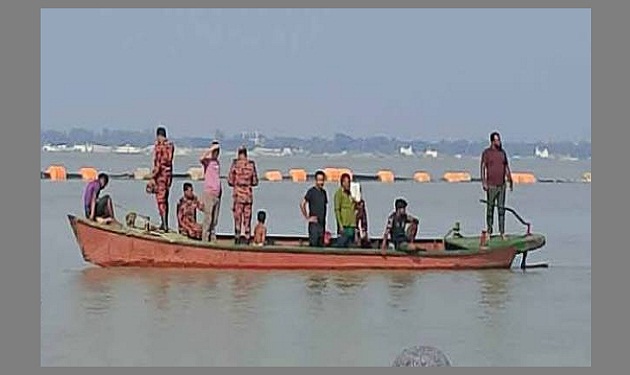 নিখোঁজের ২৩ ঘণ্টা পর পদ্মা নদী থেকে শিশুর মরদেহ উদ্ধার