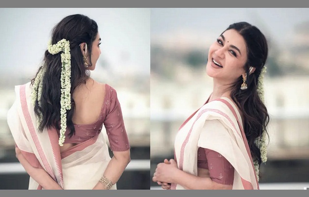 শাড়ি-গাজরায় স্নিগ্ধ জয়া, ক্যাপশনে ‘পিরিতের বেদনা’