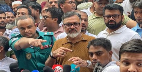 ফুটপাত ও সড়ক জঞ্জালমুক্ত না হওয়া পর্যন্ত উচ্ছেদ অভিযান চলবে: ডিএনসিসি প্রশাসক