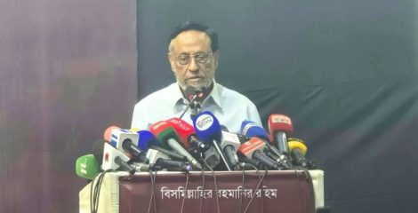 বিএনপি ক্ষমতায় আসার পর দেশি-বিদেশি বিনিয়োগ প্রায় বন্ধের পথে : কর্নেল অলি