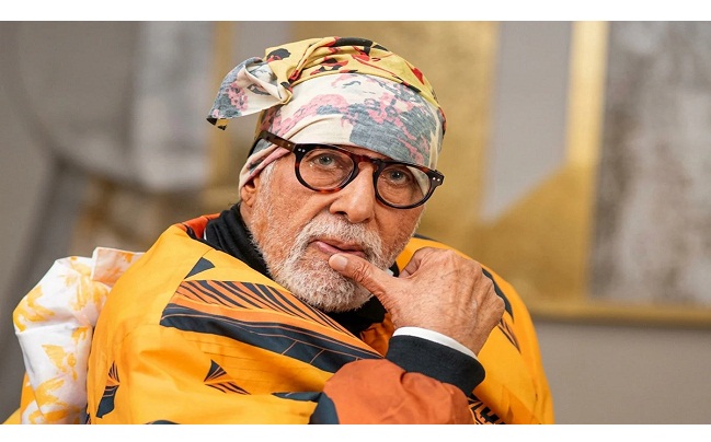 শুটিং সেটে দুর্ঘটনার শিকার অমিতাভ, আঘাত নিয়েই চালালেন সঞ্চালনা