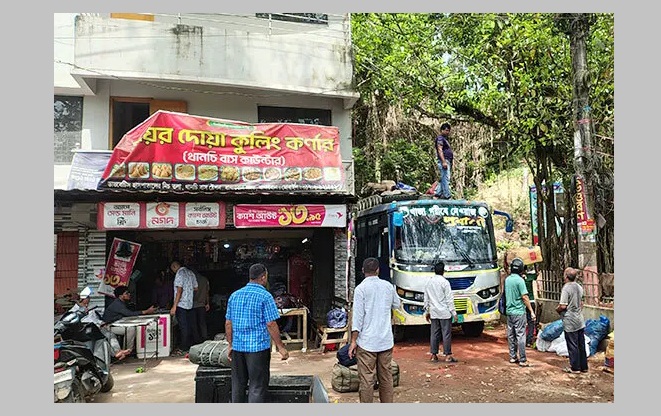টানা ৬ দিন পর বান্দরবান-থানচি সড়কে বাস চলাচল স্বাভাবিক