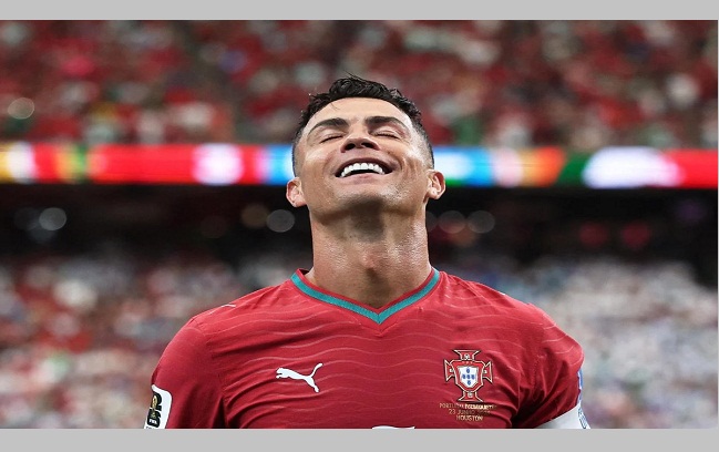 দল ছাড়া নিয়ে যা জানালেন রোনালদো