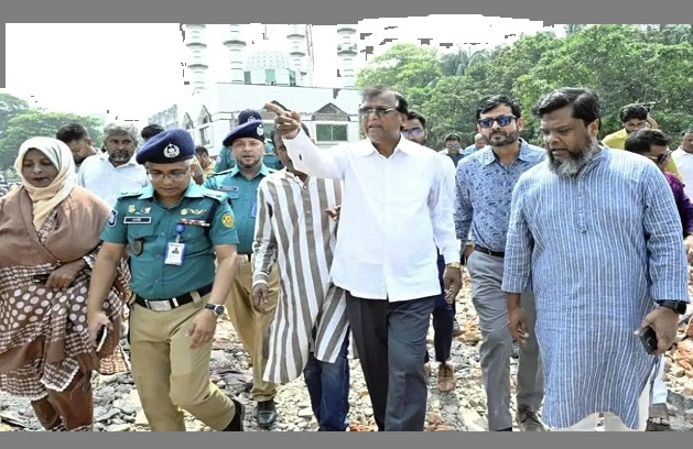 প্রশাসন ও এলাকাবাসী ঐক্যবদ্ধ হলে অসম্ভব কাজও করা সম্ভব : ডিএসসিসি প্রশাসক