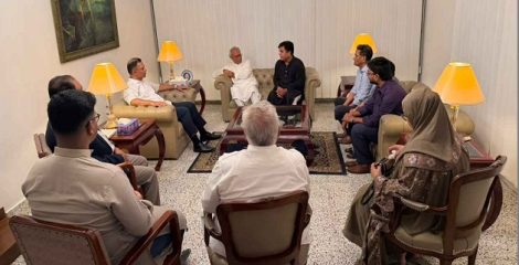 প্রধানমন্ত্রীর সঙ্গে শহীদ জেহাদের পরিবারের সদস্যদের সাক্ষাৎ