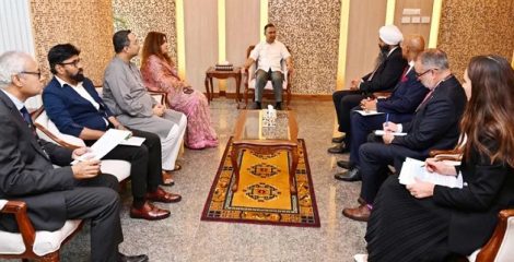 প্রধানমন্ত্রীর সঙ্গে কানাডার আন্তর্জাতিক উন্নয়ন প্রতিমন্ত্রীর সাক্ষাৎ