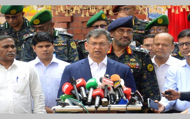 যৌথ অভিযান নয়, আইনশৃঙ্খলা বাহিনীর সমন্বিত কার্যক্রম নিয়মিত প্রক্রিয়া: স্বরাষ্ট্রমন্ত্রী